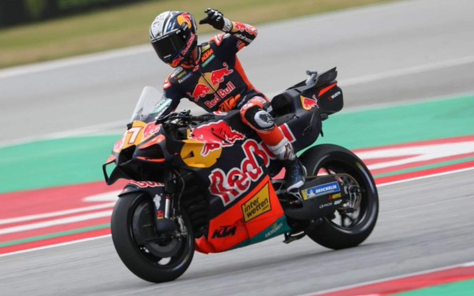 MotoGP Καταλανικό GP: Απόλυτη κυριαρχία για τον Acosta - Προβλήματα για την Aprilia