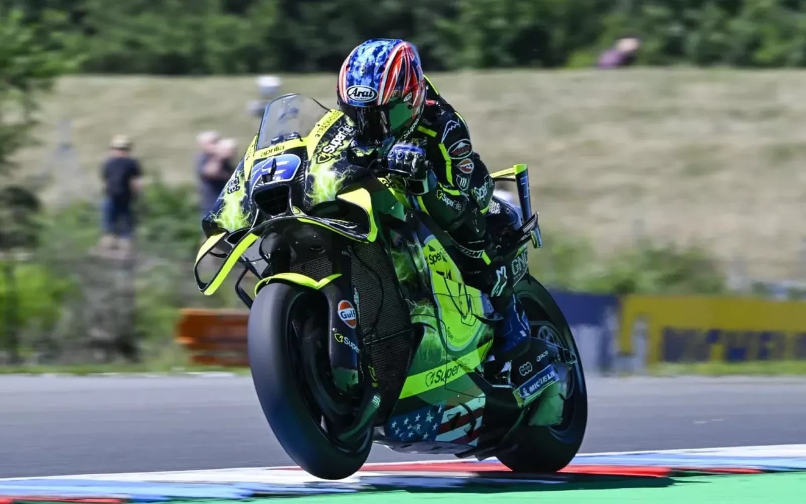 MotoGP Τσεχία: Ogura και Bezzecchi στην κορυφή - Στο Q1 o Martin