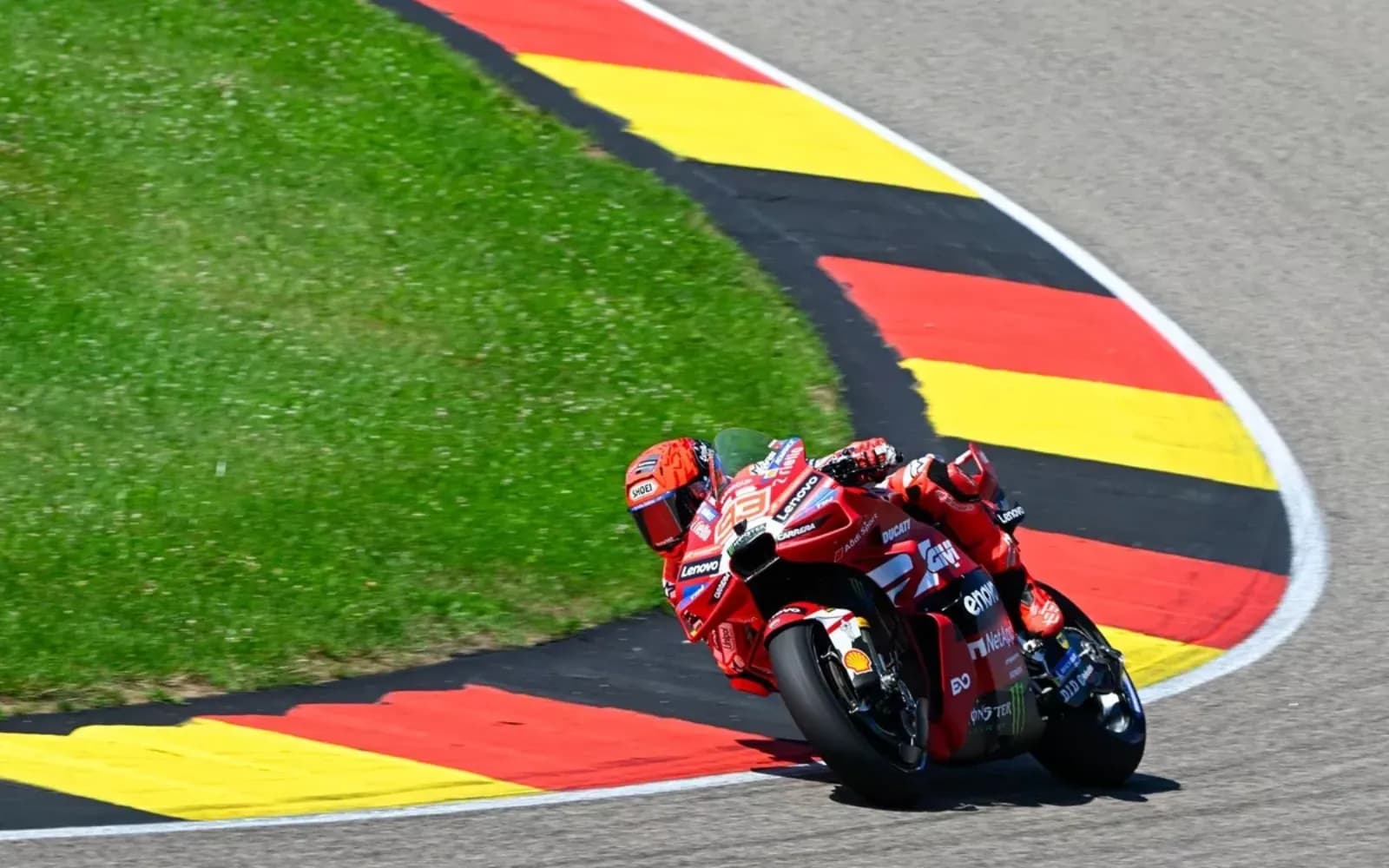 MotoGP Γερμανία: 1-2 για τους Marquez και 1-2-3 για τη Ducati